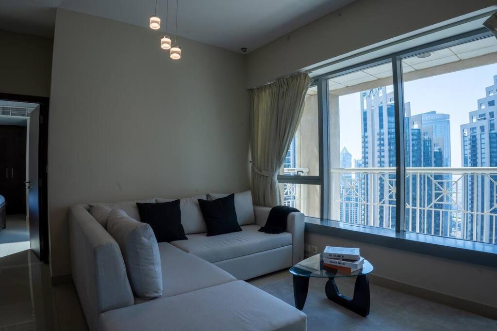 Apartament Luxury Burj Khalifa View - Mins Walking Dubai Mall Zewnętrze zdjęcie