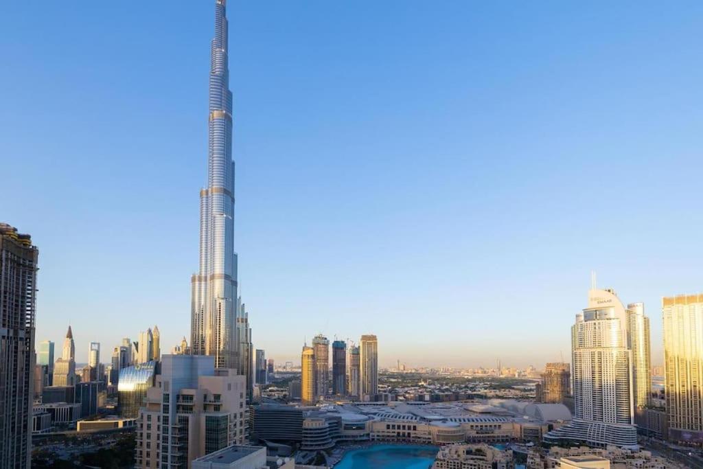 Apartament Luxury Burj Khalifa View - Mins Walking Dubai Mall Zewnętrze zdjęcie